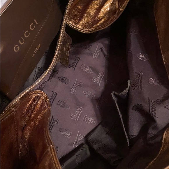 Gucci Handbag - Picture 8 of 9